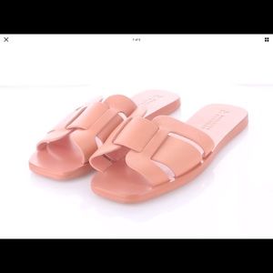 Leather coral Slide Sandals sz 6 Mercedes Castillo
